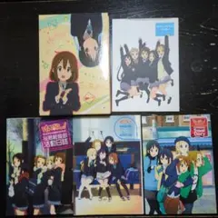 けいおん！美術背景集・名場面線画集A＆B・コミック・その他グッズまとめて けいおん！美術背景集・名場面線画集A＆B・コミック・その他グッズ
