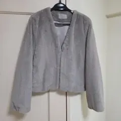 ライトグレー ノーカラージャケット