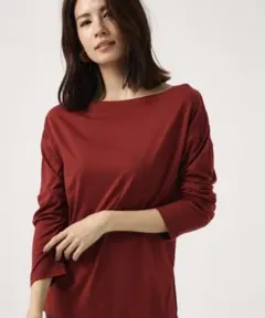 オフショルルーズトップス