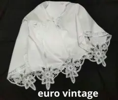 アンティークテーブルクロス