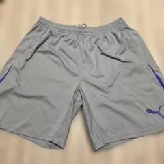 PUMA ショートパンツ