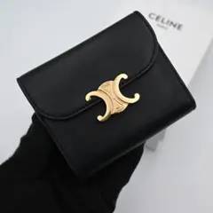 セリーヌ トリオンフ 三つ折り財布 カーフスキン ブラック ゴールド金具のサムネイル