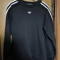 アディダス　トレーナー　Mサイズ❗️