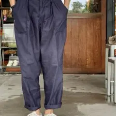 BEAMS PLUS / ベイカーパンツ / バックサテン/ ネイビー / M