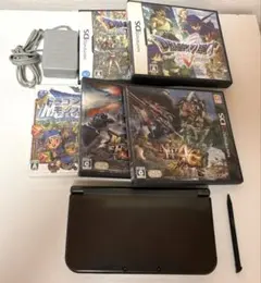 値下げ中Newニンテンドー3DS LL メタリックブラック　ソフト5本と充電器付