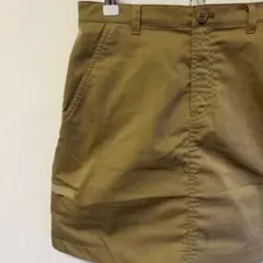 【極美品】Columbia TITANIUM スカート ベージュ アウトドアのサムネイル