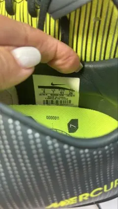 NIKE MercurialX CR7 サッカーシューズ 26cmのサムネイル