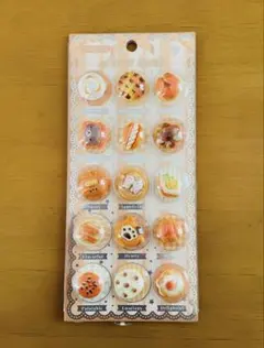 カプセルパッケージデコパーツパン　立体シールベーカリー食べ物モチーフシールカフェ