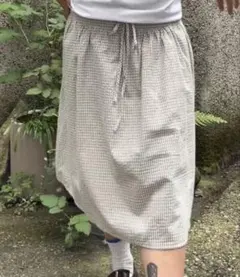 ギンガムチェック　スカート　ミディアム丈　ブラックチェック