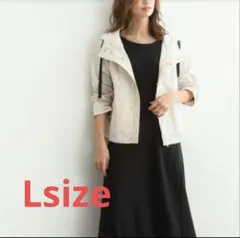 マウンテンパーカーアイボリー