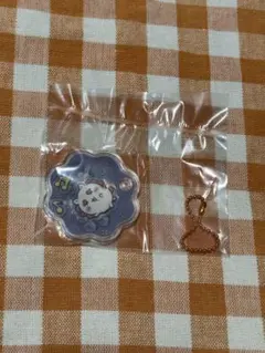 ちいかわ　きゃらシャカ　チャームグミ　シーサー