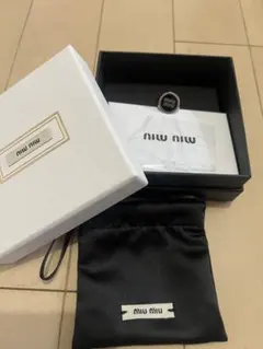 値下げ受付中 miu miu シグネットリング - メルカリ