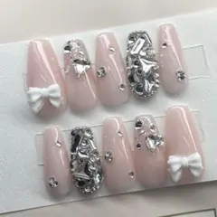 ネイルチップ　量産型　フレンチガーリー　ワンホン　韓国　ちゅるんのサムネイル