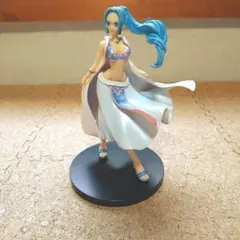 ワンピースフィギュア　 ビビ　ボア　ハンコック