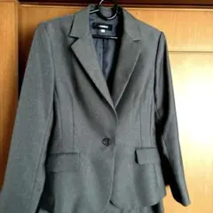 ジャケット、スカートのセットアップ　グレー13号　セレモニー、オフィス
