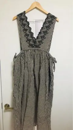 Samansa Mos2 サマンサモスモス 綿麻スカラップノースリーブワンピース