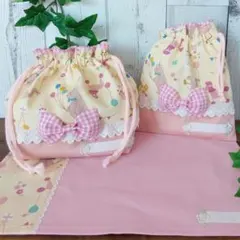 ハンドメイド　お弁当袋　コップ袋　ランチョンマット　くまうさぎ②