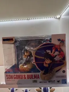 ドラゴンボール 孫悟空 & ブルマ フィギュア