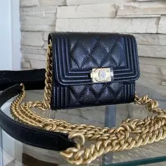 【未使用品】CHANEL チェーンウォレット　ボーイシャネル　キャビアスキン　黒