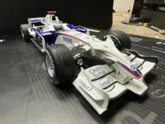1/18 ミニチャンプス　BMWザウバーF1.08のサムネイル