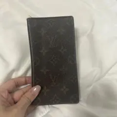 Louis Vuitton 長財布 ブラウンレザー