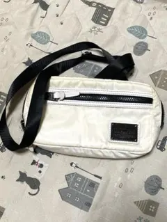 Item thumbnail for item 945f1d7b-4ea8-4c27-a5a7-1a43502189e4