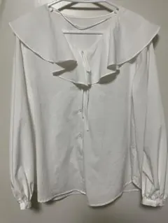 お値下げ美品GUフリル付きホワイト長袖シャツL