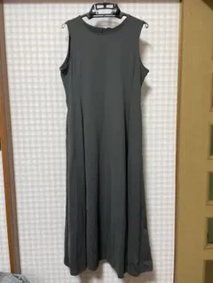 ユニクロ UNIQLO ウルトラストレッチエアリズムワンピース