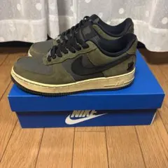 Nike Air Force 1 Undefeated オリーブ