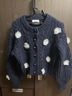 epine flower cable knit cardigan navy