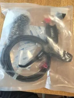 SRAM LEVEL 油圧ブレーキ　新品　前後のサムネイル