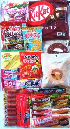 お菓子 まとめ売り 詰め合わせ １７種３０点のサムネイル