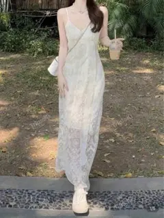 shein アイボリー レース キャミワンピース