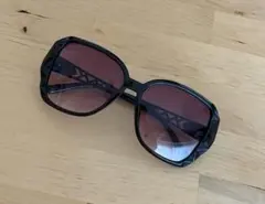 ブラック サングラス 角型フレーム