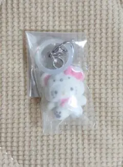 【新品未開封】サンリオ ふわふわスノー めじるしアクセサリー ハローキティ