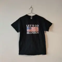 GILDAN ブラック Tシャツ LET'S GO BRANDON　星条旗　M