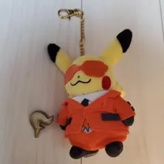 団員ごっこピカチュウ　マスコットぬいぐるみ　フレア団