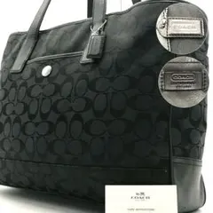 極美品/A4収納可能●コーチ トートバッグ シグネチャー チャーム レザー 黒