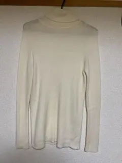 メリノリブタートルネックセーター