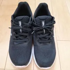 ASICS ブラックスニーカー 23.5cm