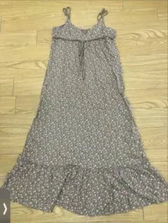 ブラウン フラワープリント キャミワンピース 小花柄 ギャザー フリル 可愛い