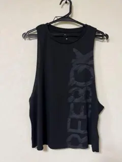 スポーツ タンクトップ ヨガ