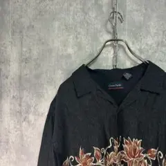 vintage 100%レーヨン　シャツ　Floral rayon shirt