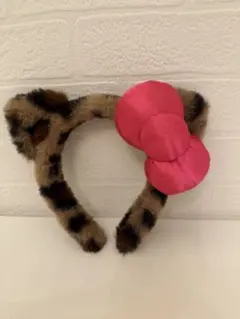 【希少品】ユニバ キティー カチューシャ ヒョウ柄 ピンク