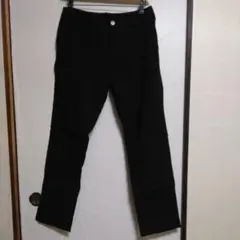 黒のストレートフィットパンツ　LL