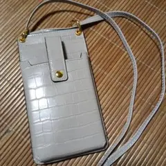 クロコ調 スマホショルダーバッグ ミラー付き　グレージュのサムネイル