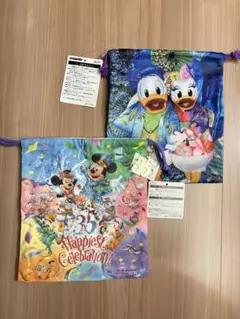 東京ディズニーリゾート 35周年 記念ポーチセット　缶バッチ