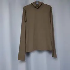 GU　ソフトリブタートルネック XL新品同様