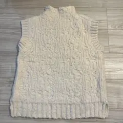 ZARA クリーム色 ノースリーブニット