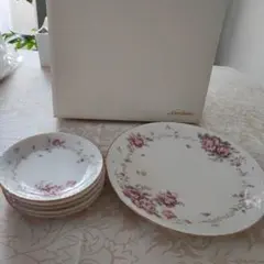 Noritake ノリタケ 花柄プレート 6枚セット（大皿1・小皿5）箱付き